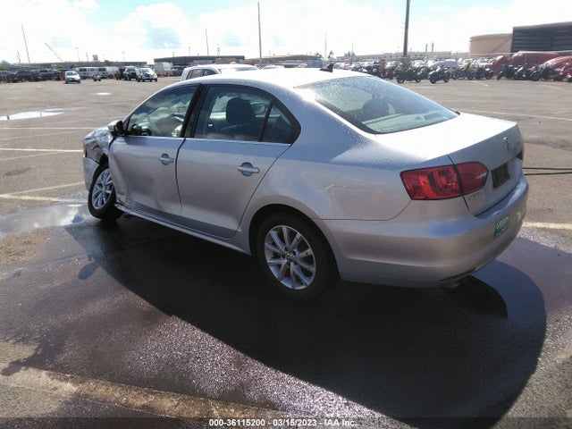 3VWD17AJ7EM256183 Volkswagen Jetta Sedan Se W/connectivity