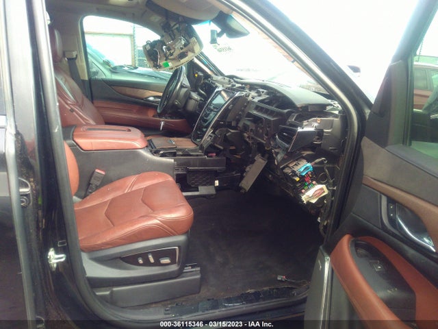 1GYS4HKJ6JR396198 Cadillac Escalade Esv Luxury