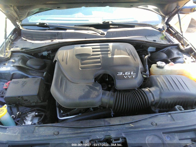 2C3CCABG5JH240036 Chrysler 300 300s