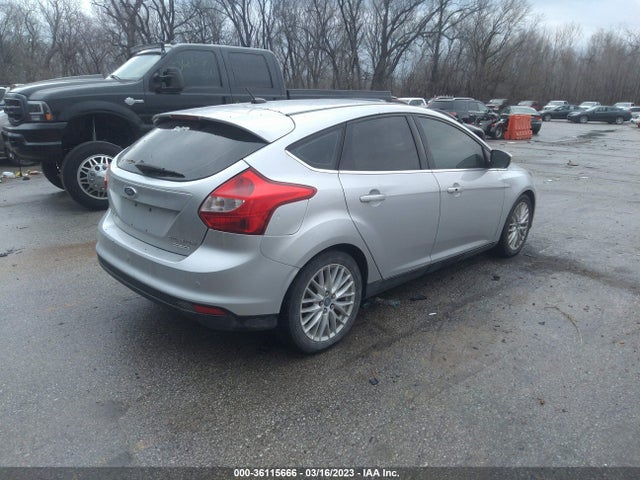 2013 FORD FOCUS TITANIUM VIN: 1FADP3N28DL122950