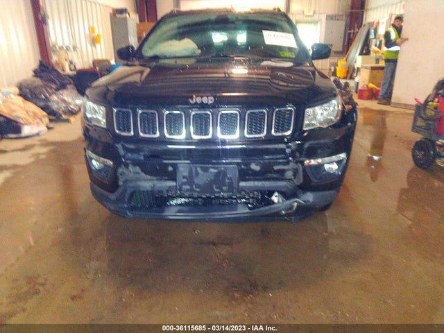 2019 JEEP COMPASS LATITUDE VIN: 3C4NJDBB9KT748521