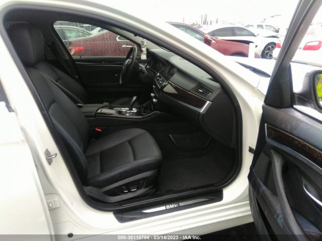 WBAXG5C51DDY32733 BMW 5 Series 528i