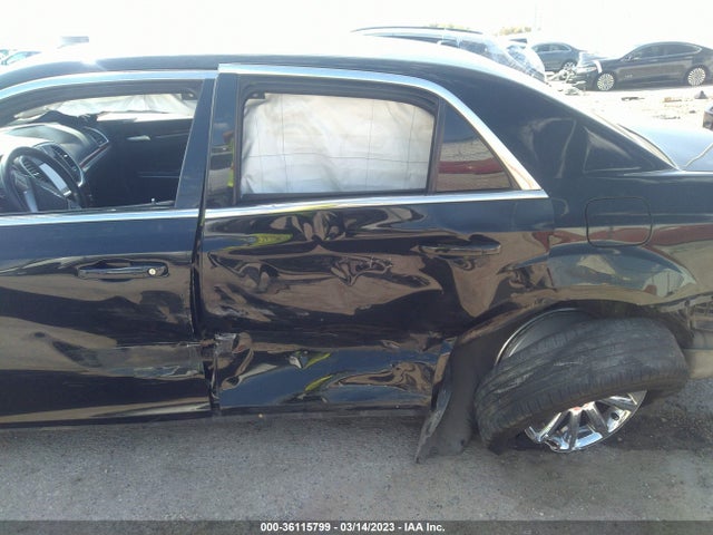 2013 CHRYSLER 300 VIN: 2C3CCAAG3DH588830