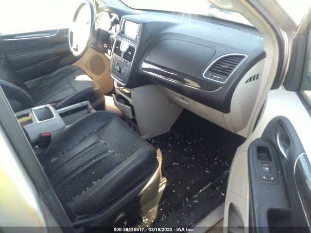 2C4RC1BG0ER324786 Chrysler Town & Country Touring