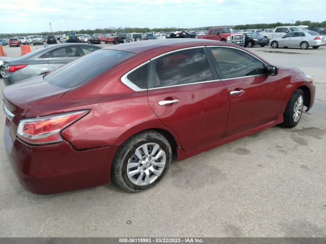 1N4AL3AP1FN328652 Nissan Altima 2.5 S