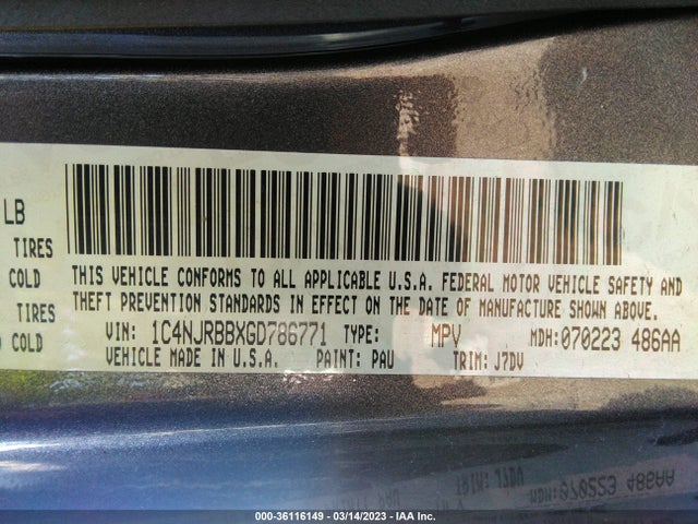 1C4NJRBBXGD786771 Jeep Patriot 75th Anniversary