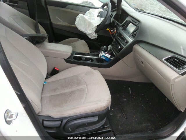 Hyundai Sonata 2016 5NPE24AF8GH309139 Image 5