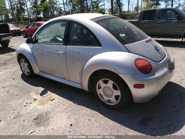 Volkswagen New Beetle Gls 2001 3VWCC21C81M404779 Image 5
