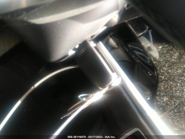 WA1AUCF3XN1138989 Audi Q3 PREMIUM