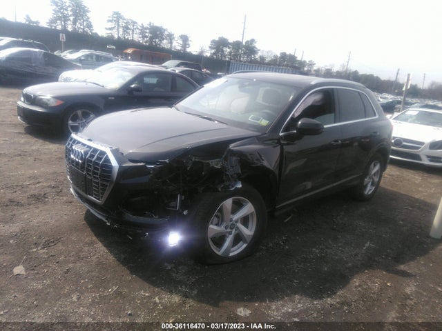 WA1AUCF3XN1138989 Audi Q3 PREMIUM