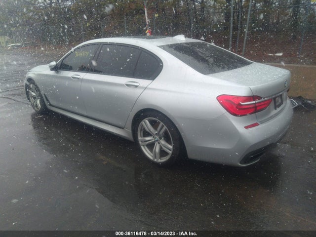 BMW 7 Series 740i 2017 WBA7E2C52HG740040 Image 3