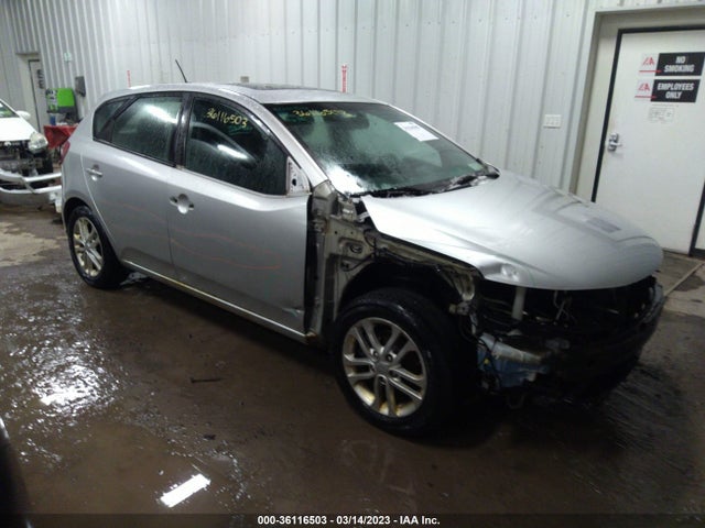 2011 KNAFU5A28B5346733 main image