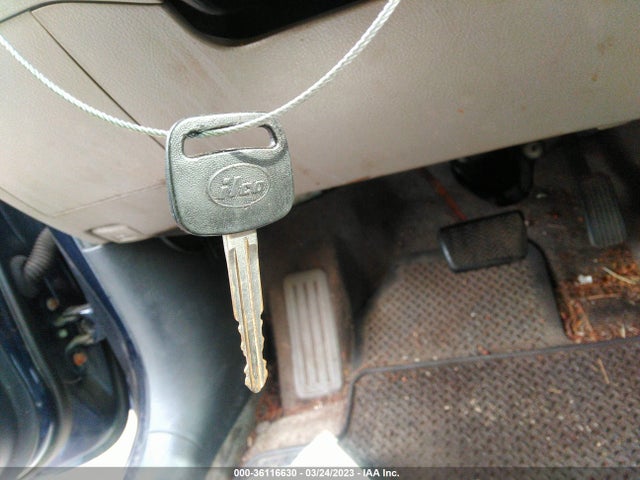 2006 TOYOTA RAV4 BASE VIN: JTMBK33V265002999