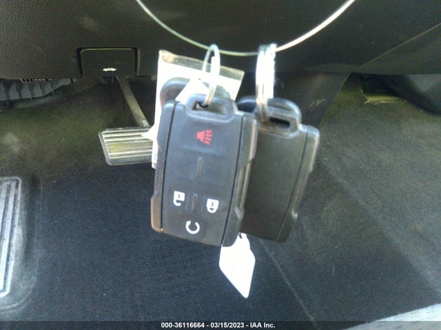 2015 CHEVROLET SILVERADO 1500 LT VIN: 1GCVKREC3FZ272330