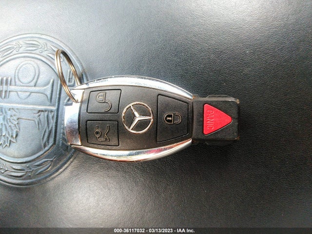 2016 MERCEDES-BENZ S-CLASS AMG S 63 VIN: WDDUG7JB0GA220965