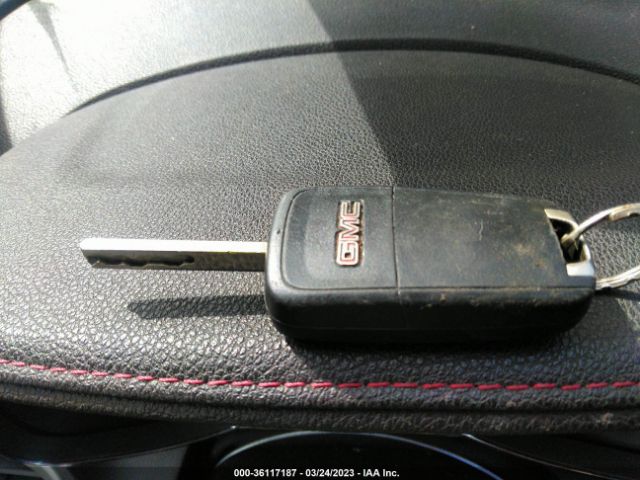 2GKFLVEK8D6318684 GMC Terrain Slt