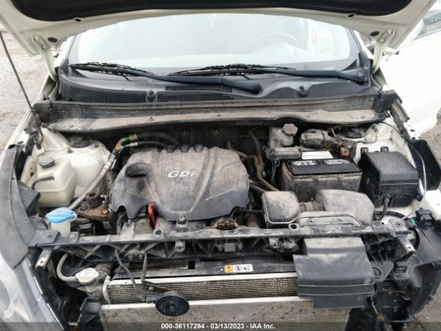 KNDPCCAC8E7618245 KIA Sportage Ex