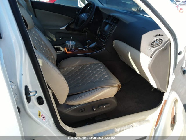 2009 LEXUS IS 250 VIN: JTHCK262195035656