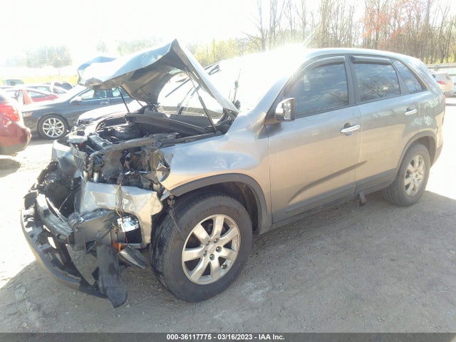 2012 KIA SORENTO LX VIN: 5XYKT3A12CG188480