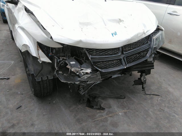 Dodge Journey Crossroad 2015 3C4PDCGB1FT745797 Image 7