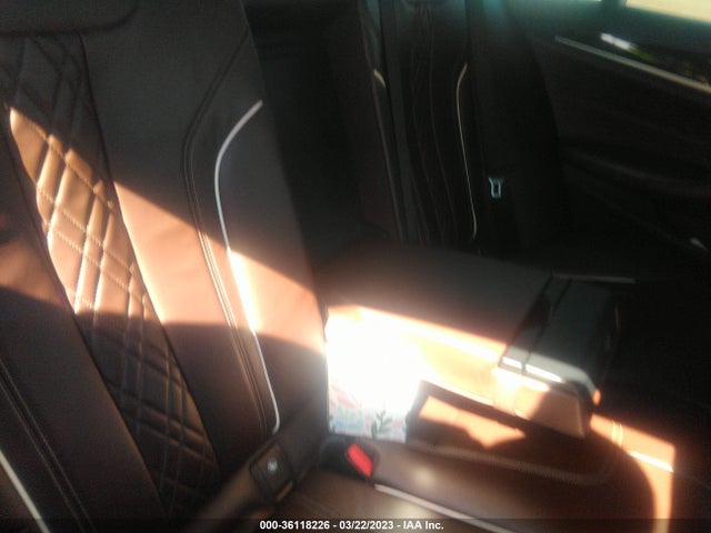 WBAJB9C55JB035968 BMW 5 Series M550i Xdrive