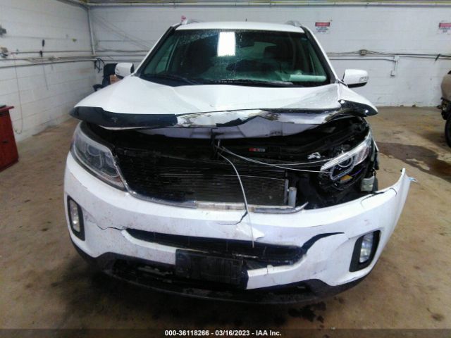 5XYKTDA77FG619183 KIA SORENTO LX