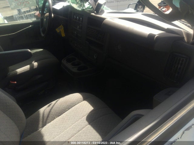 Chevrolet EXPRESS CARGO VAN 2020 1GCWGAFG3L1252873 Image 6