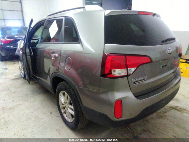 2014 KIA SORENTO LX VIN: 5XYKT3A63EG531845