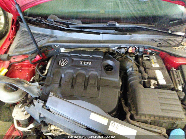 3VW2A7AU8FM015204 Volkswagen Golf Tdi Se