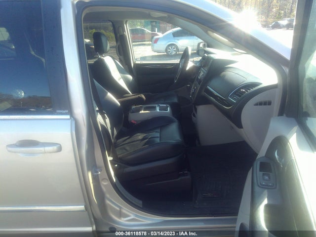 2014 CHRYSLER TOWN & COUNTRY TOURING VIN: 2C4RC1BG2ER272173