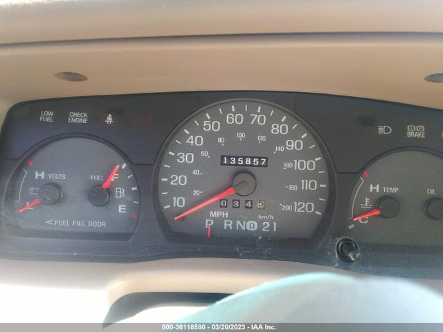 2005 MERCURY GRAND MARQUIS GS VIN: 2MEFM74W85X666536