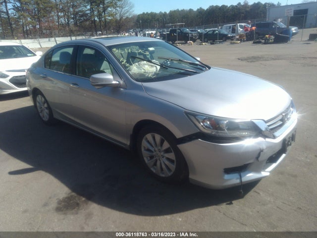 2015 1HGCR2F86FA084597 main image