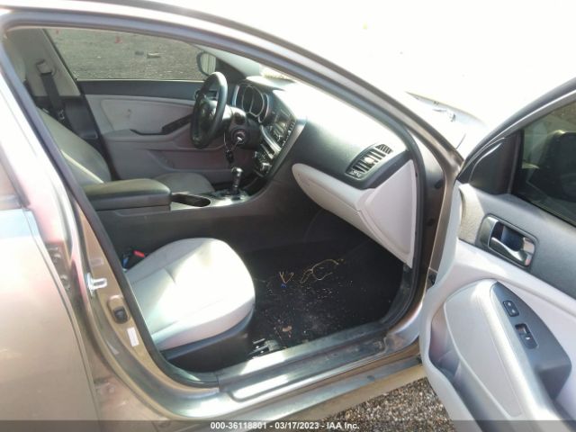 5XXGM4A71FG482488 KIA Optima Lx