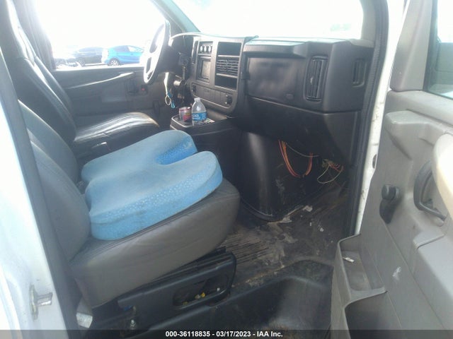 2008 CHEVROLET EXPRESS CARGO VAN VIN: 1GCFG15X981132228