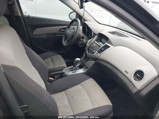 Chevrolet CRUZE LS 2012 1G1PC5SHXC7242076 Image 5