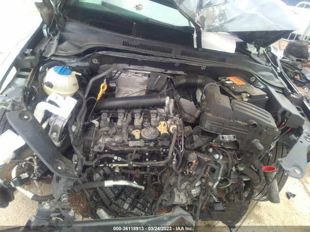 3VWD17AJ0GM300124 Volkswagen Jetta Sedan 1.8t Sport