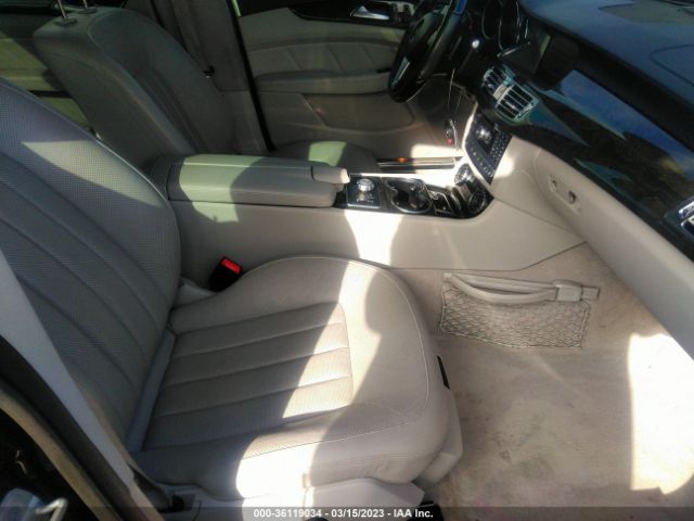WDDLJ7DB8EA100465 Mercedes-Benz Cls-class Cls 550
