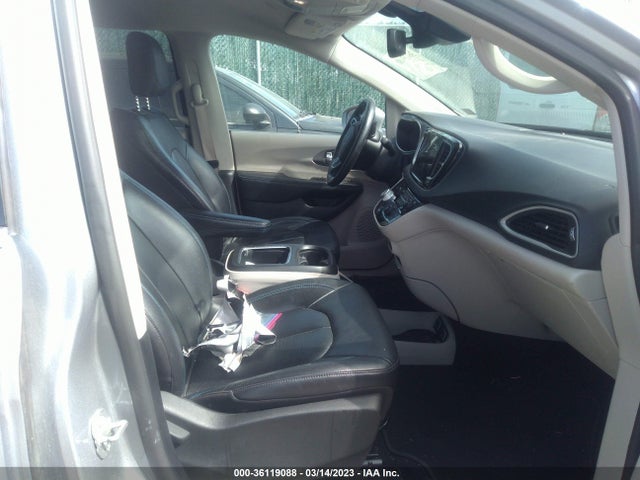 2C4RC1BG2MR595833 Chrysler Pacifica Touring L