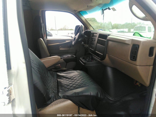 Chevrolet EXPRESS CARGO VAN 2006 1GCFG15X861259355 Image 6