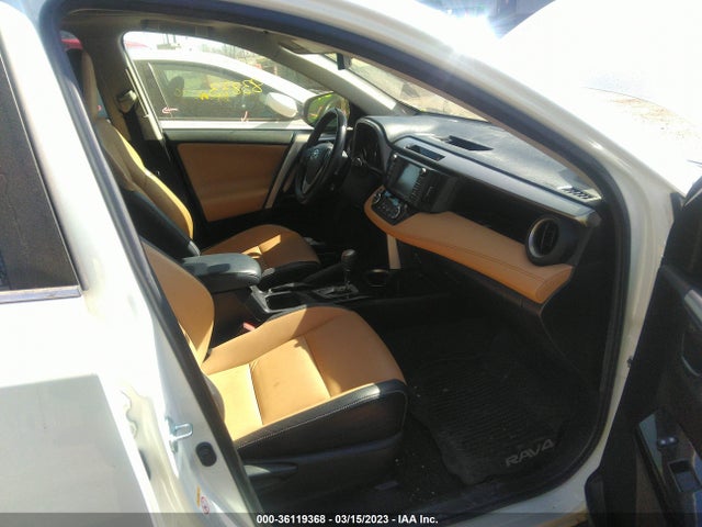 2016 Toyota RAV4, VIN: JTMDJREV7GD008283