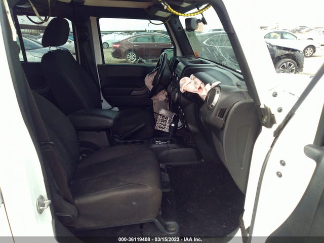 2017 JEEP WRANGLER UNLIMITED SPORT VIN: 1C4BJWDG5HL714927