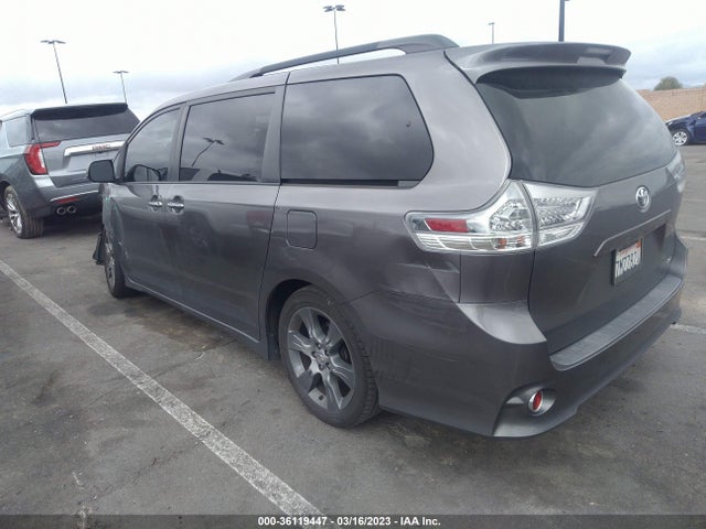Toyota SIENNA SE 2015 5TDXK3DC6FS662931 Image 4