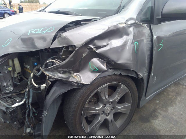 Toyota SIENNA SE 2015 5TDXK3DC6FS662931 Image 7