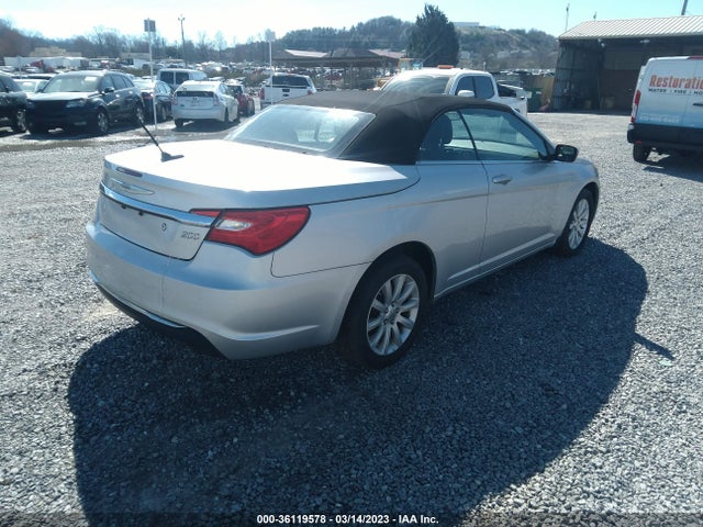 1C3BCBEB8CN145157 Chrysler 200 Touring