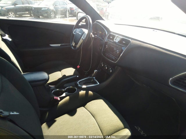 1C3BCBEB8CN145157 Chrysler 200 Touring
