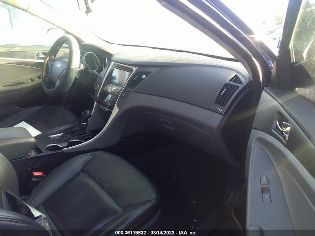 2012 HYUNDAI SONATA 2.4L SE VIN: 5NPEC4AC2CH434375