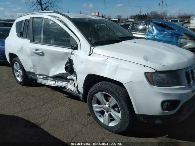 2014 JEEP COMPASS LATITUDE VIN: 1C4NJCEB5ED628358