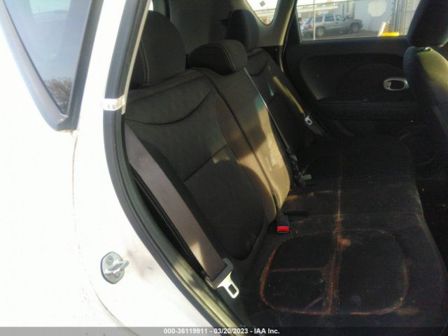 KNDJN2A26G7275729 KIA Soul Base