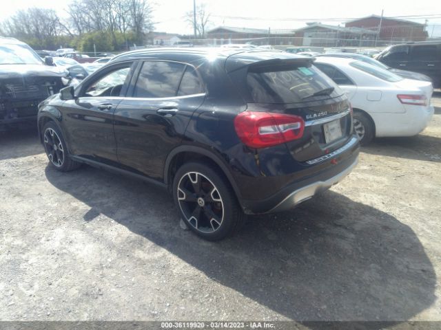 WDCTG4EB7JJ499184 Mercedes-Benz Gla Gla 250