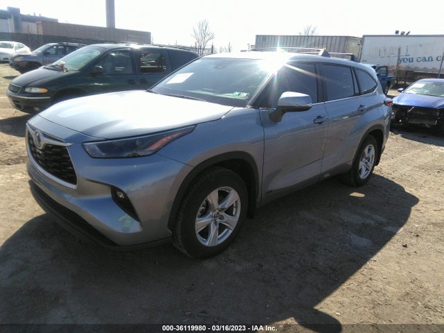 Toyota Highlander Hybrid Le 2023 5TDBBRCH3PS106782 Image 2